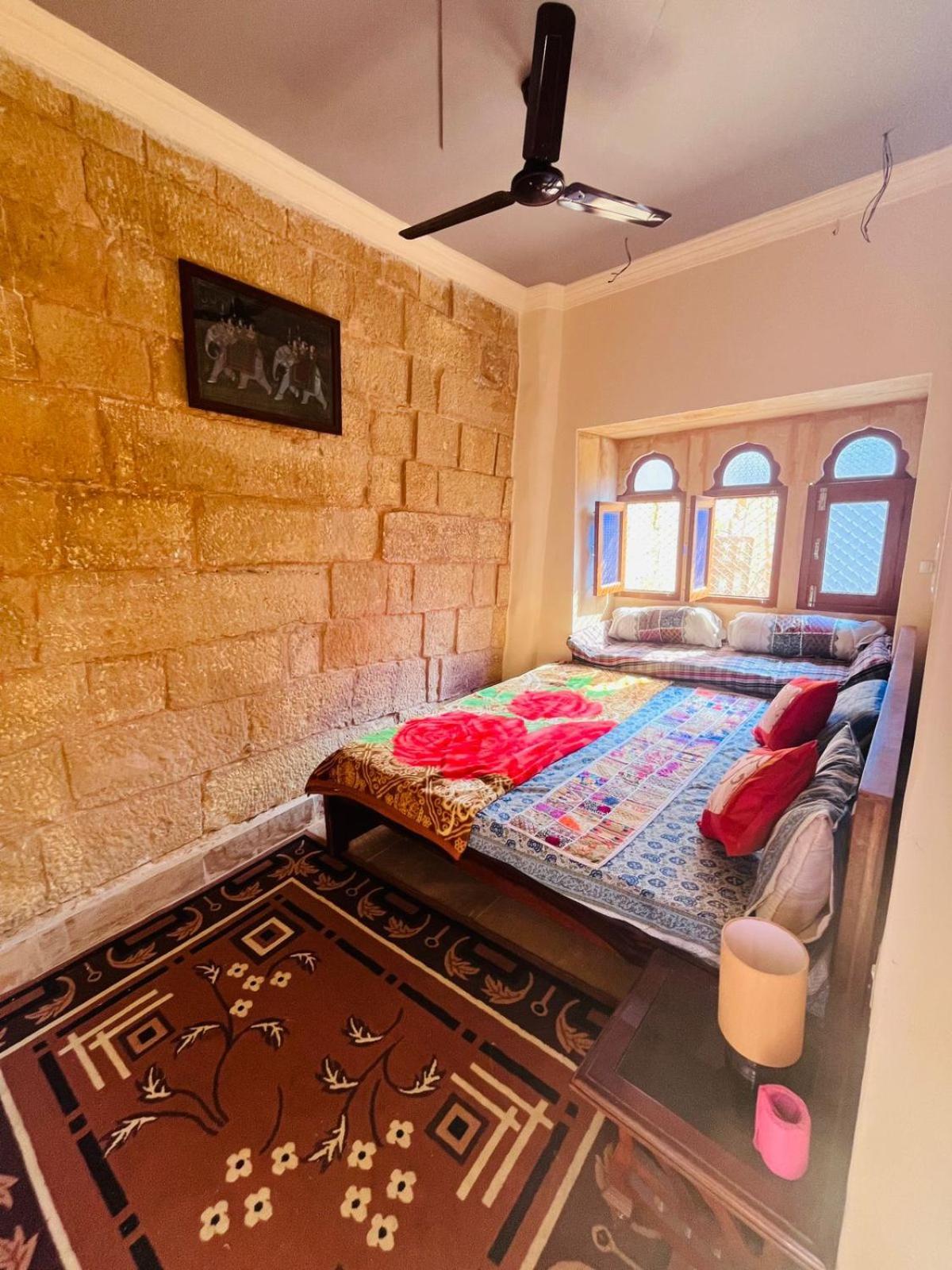 Hotel Mirage Jaisalmer Exterior photo